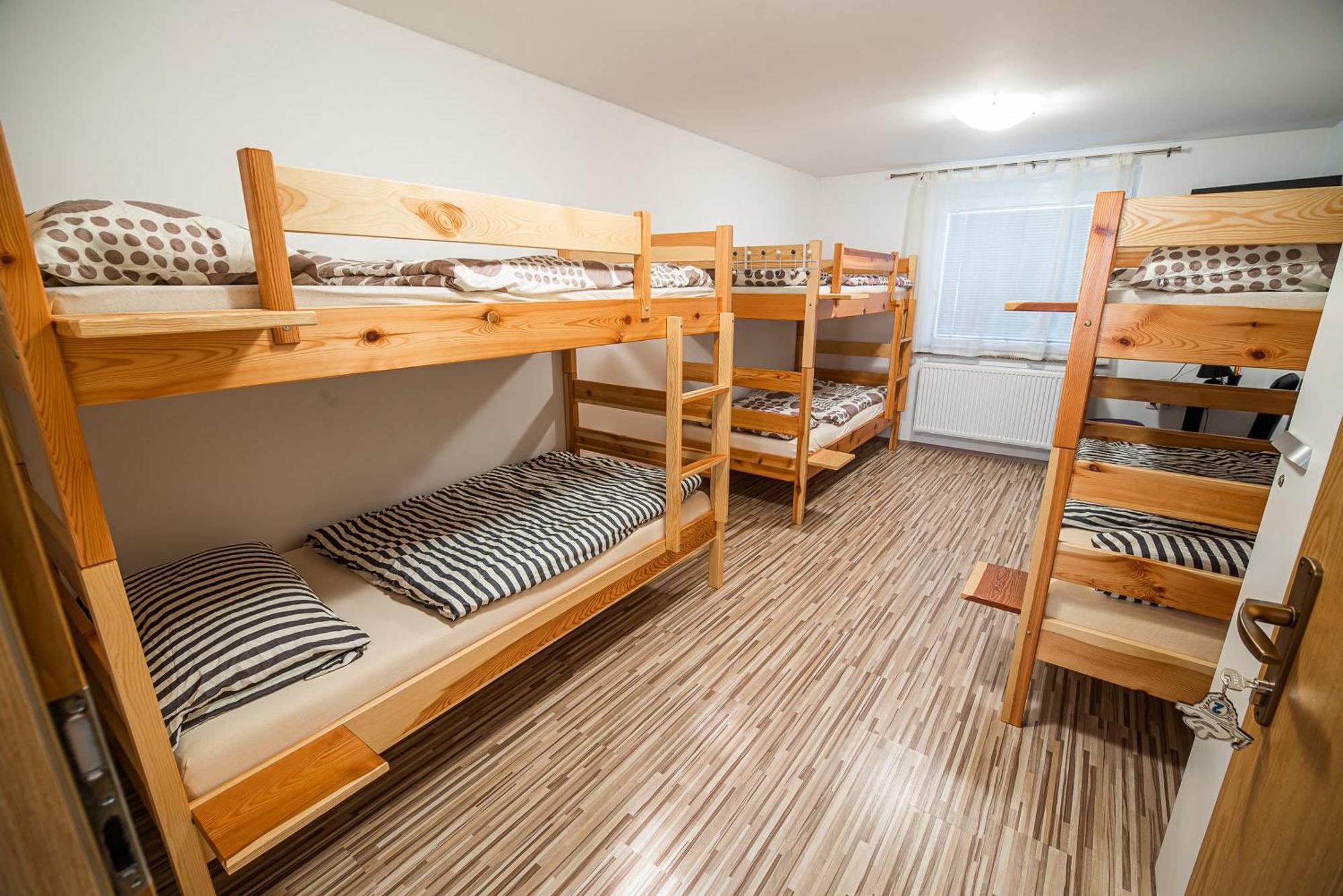 Rooms At Trimcek Sevnica Quarto foto